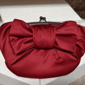 "GIAMBATTISTA VALLI" RED SATIN BOW EVENING CLUTCH